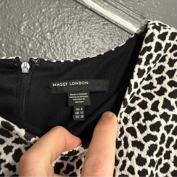 Maggy London Black & White Spotted Midi Sheath Dress Size 8 - Picture 6 of 6